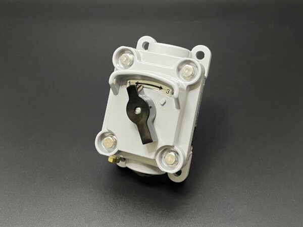 SJW1630
（3路、定格 AC300V 20A） | 産業用制御機器 特設サイト