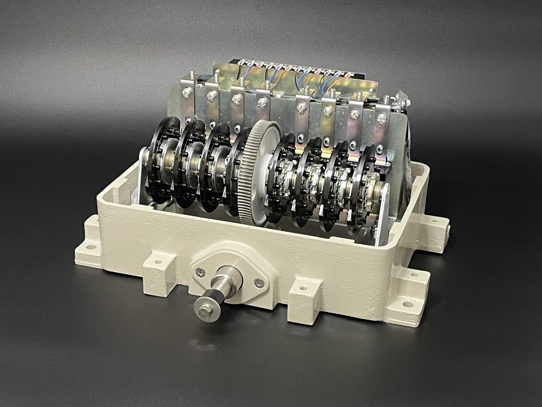 LW形リミットスイッチ② | 産業用制御機器 特設サイト