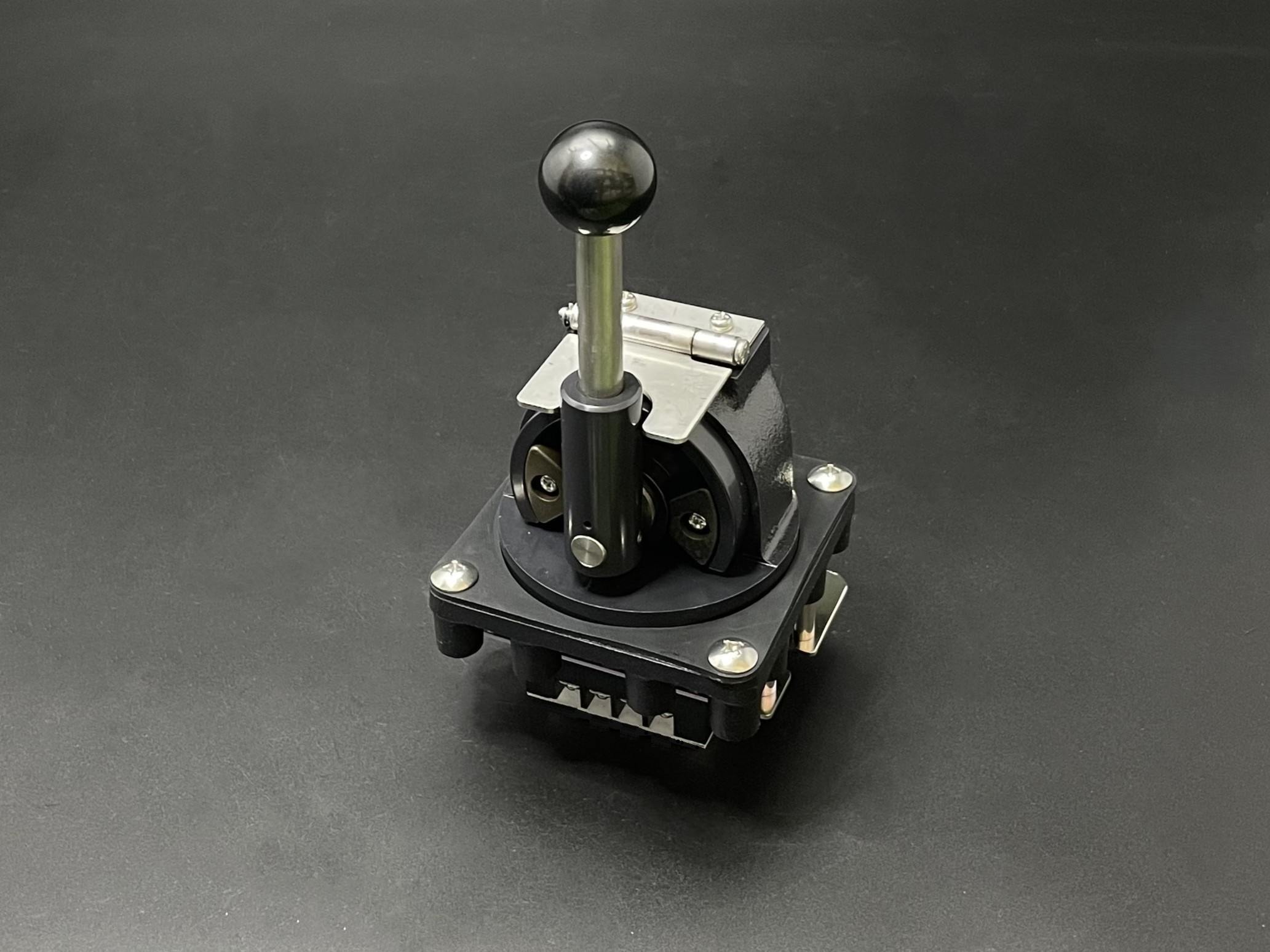 MKVC形コントローラ① | 産業用制御機器 特設サイト