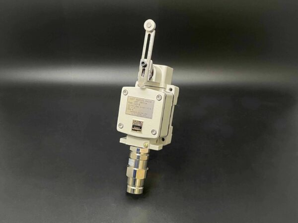 LSGY-B-2S100
（可変レバー、ケーブルグランドG3/4） | 産業用制御機器 特設サイト